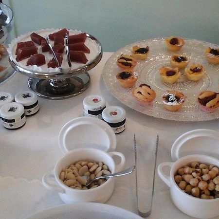 Hotel Riviera Марина ди Равена Екстериор снимка
